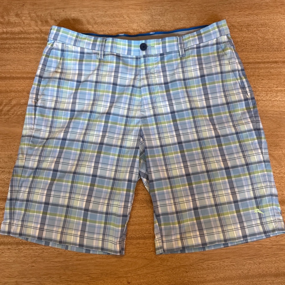 Tommy Bahama Mens Plaid Performance Shorts Blue Green Stretch Size‎ 36 Golf